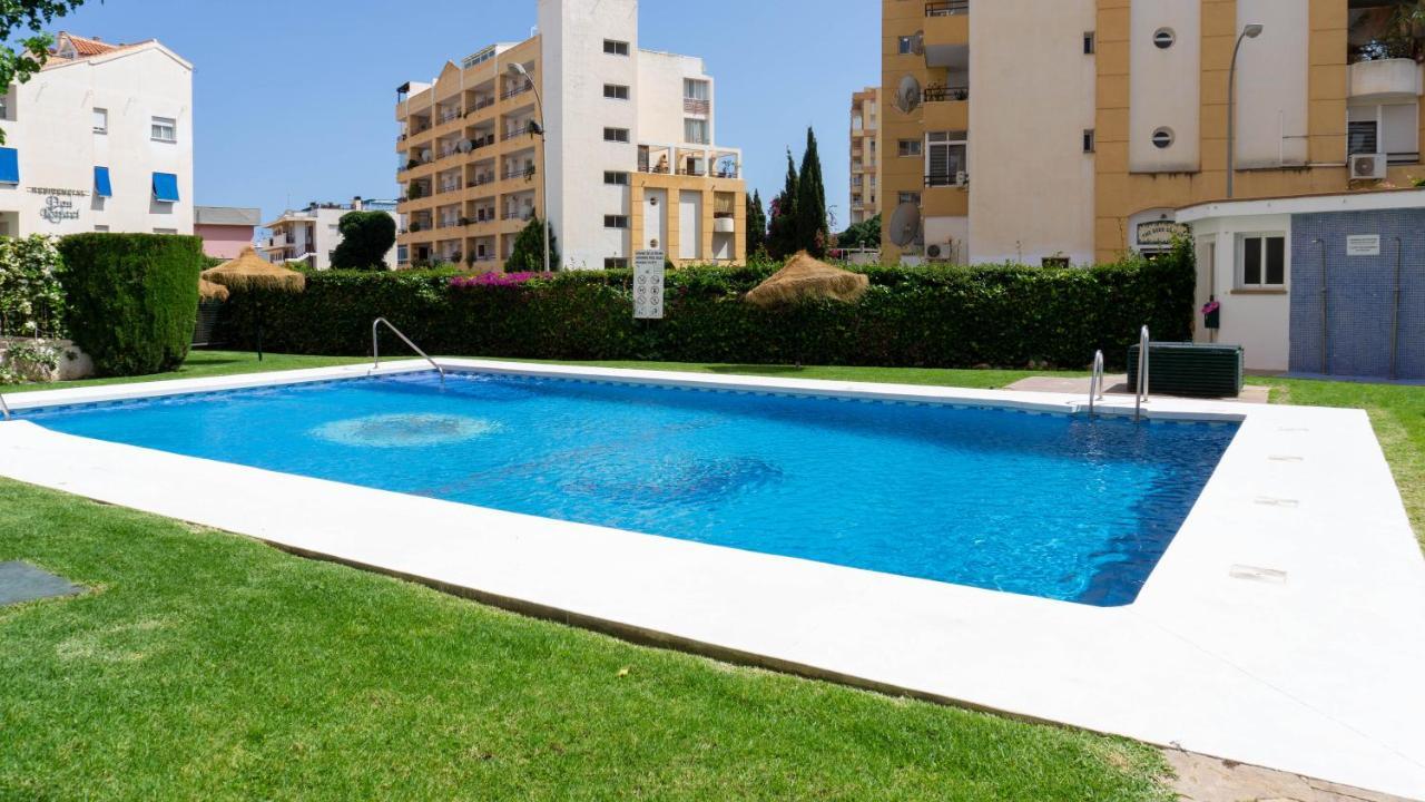 Home Corinto Beach Malaga Бенальмадена Экстерьер фото