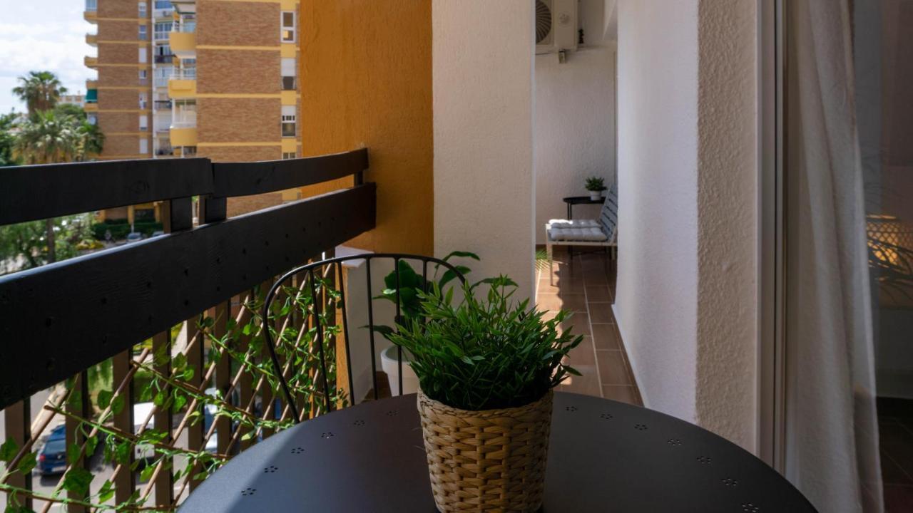 Home Corinto Beach Malaga Бенальмадена Экстерьер фото
