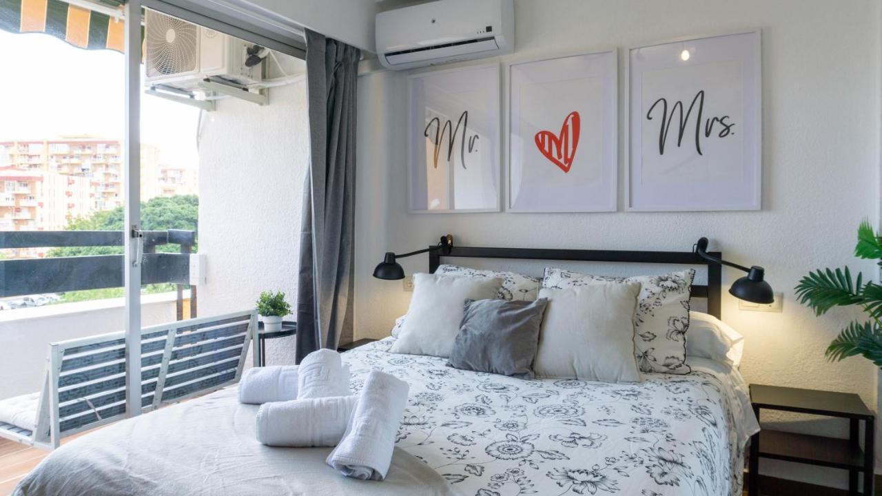 Home Corinto Beach Malaga Бенальмадена Экстерьер фото